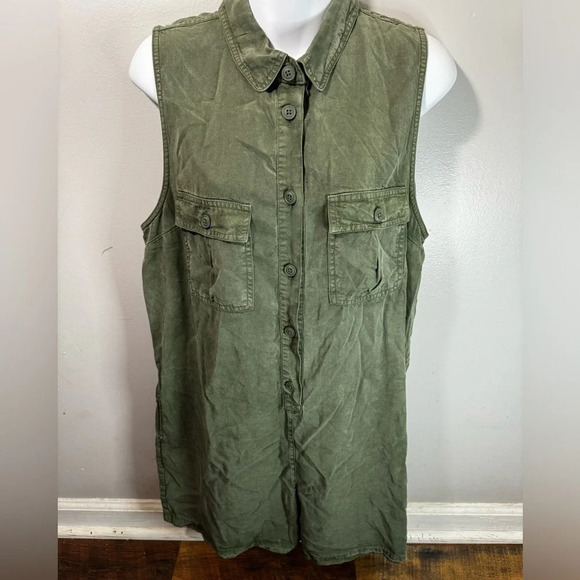 Aerie Army Green Chambray Romper Shorts with Button Down Bodice with Pockets (M) - Picture 1 of 6
